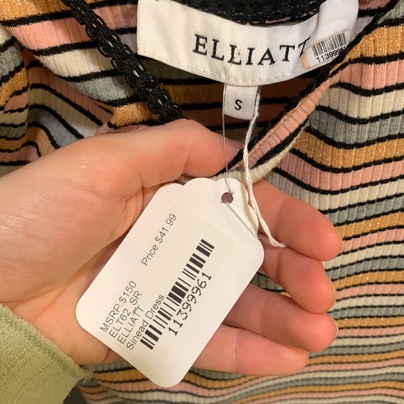 Elliatt midi dress - Picture 2 of 4